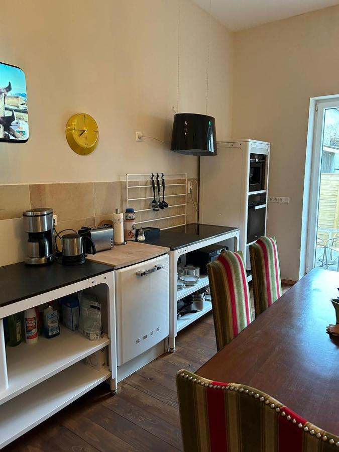 DZ Appartements: Central Wittenberge Retreat with Whirlpool and Wi-Fi Exterior photo